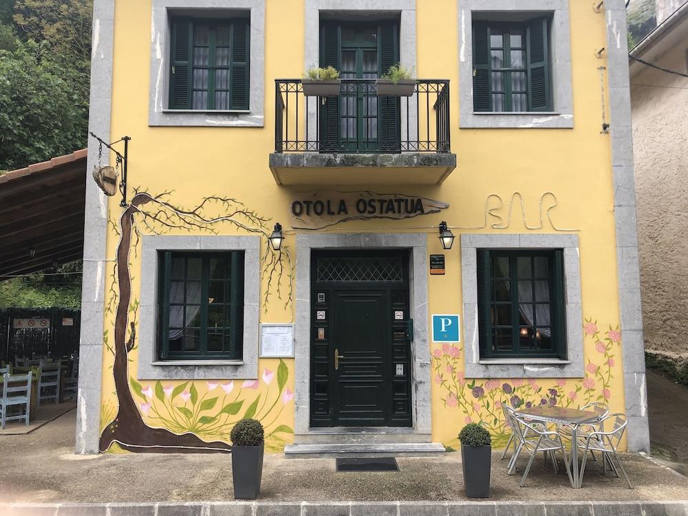 Pension Otola Azpeitia Buitenkant foto